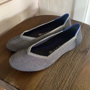 ROTHY’S Round Toe Grey FLATS